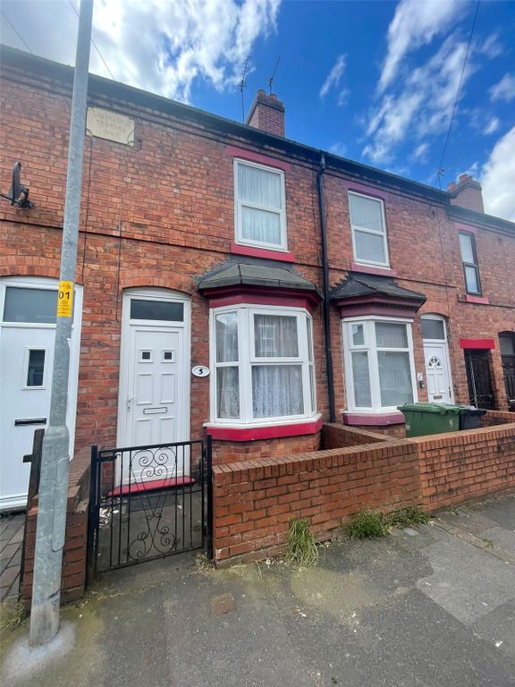 3 bed terraced house for sale in Fisher Street, Willenhall, West