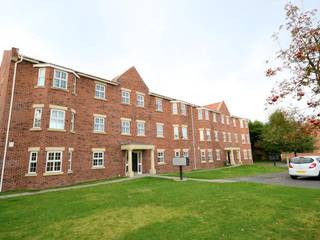 2 bed flat to rent in Rymers Court, Darlington DL1 Zoopla