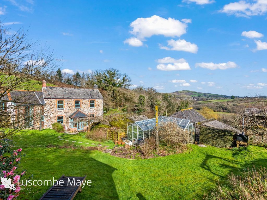 4 bed detached house for sale in Avonwick, South Brent TQ10, £1,100,000