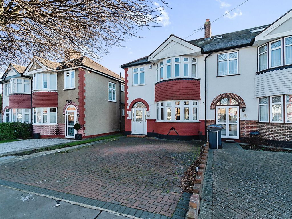 3 bed semidetached house for sale in Brookside Way, Croydon CR0 Zoopla
