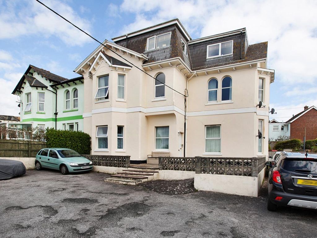 2 bed flat for sale in Hermosa Road, Teignmouth TQ14, £170,000 Zoopla