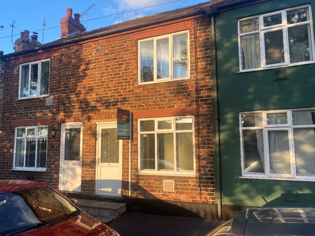 2 bed terraced house to rent in Middleton Terrace, Ulleskelf, Tadcaster