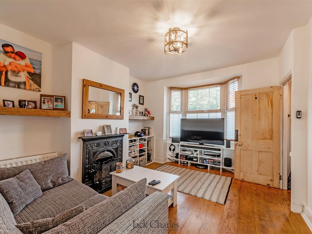 3 bed terraced house for sale in Hartley Road, Cranbrook TN17, £375,000