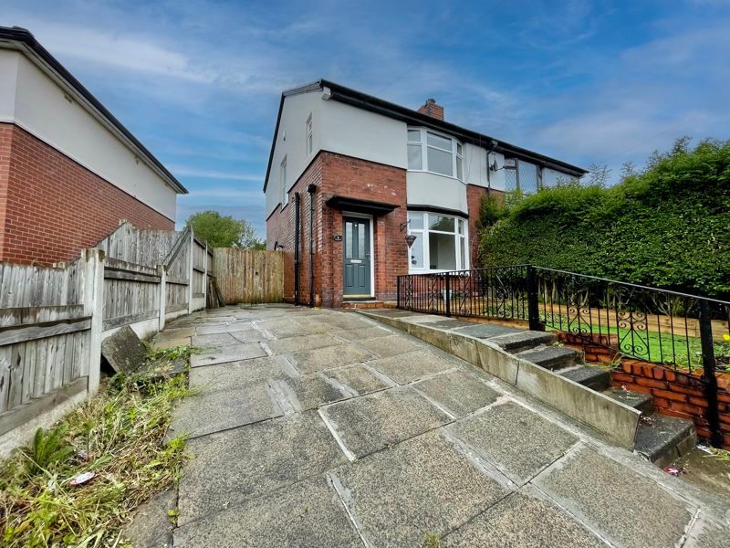 3 bed semidetached house to rent in Athlone Avenue, Astley Bridge