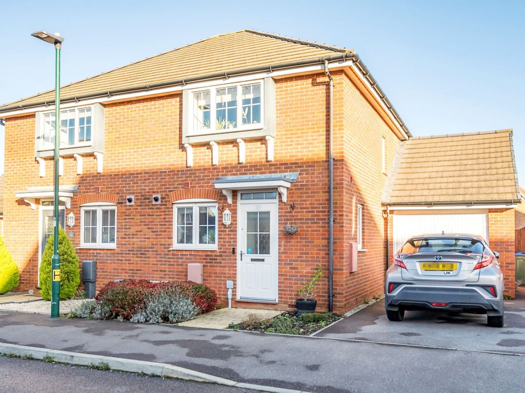 3 bed semidetached house for sale in Bulbeck Way, Felpham PO22, £