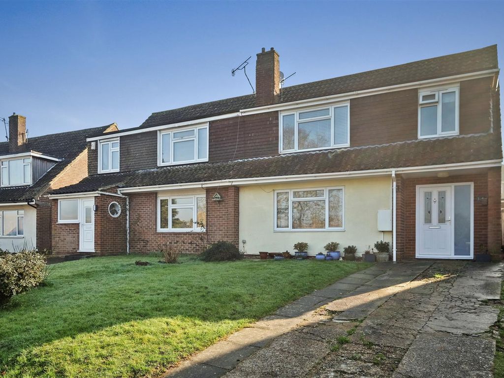 4 bed semidetached house for sale in Ashenden Close, Canterbury CT1