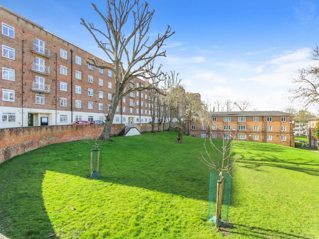 3 bed flat for sale in Sydenham Hill, Forest Hill SE23 Zoopla