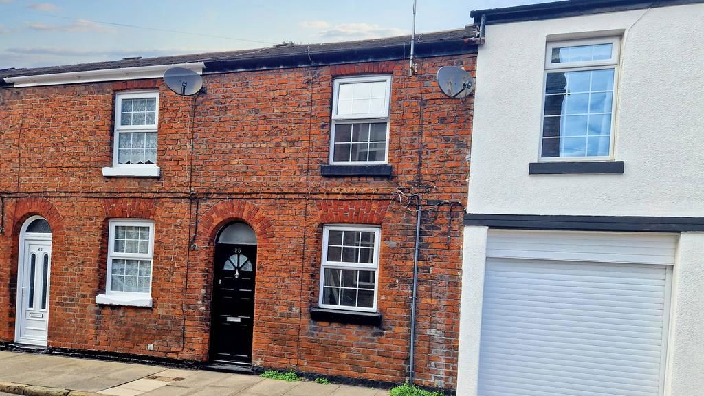 2 bed terraced house for sale in Hants Lane, Ormskirk L39, £95,000 Zoopla