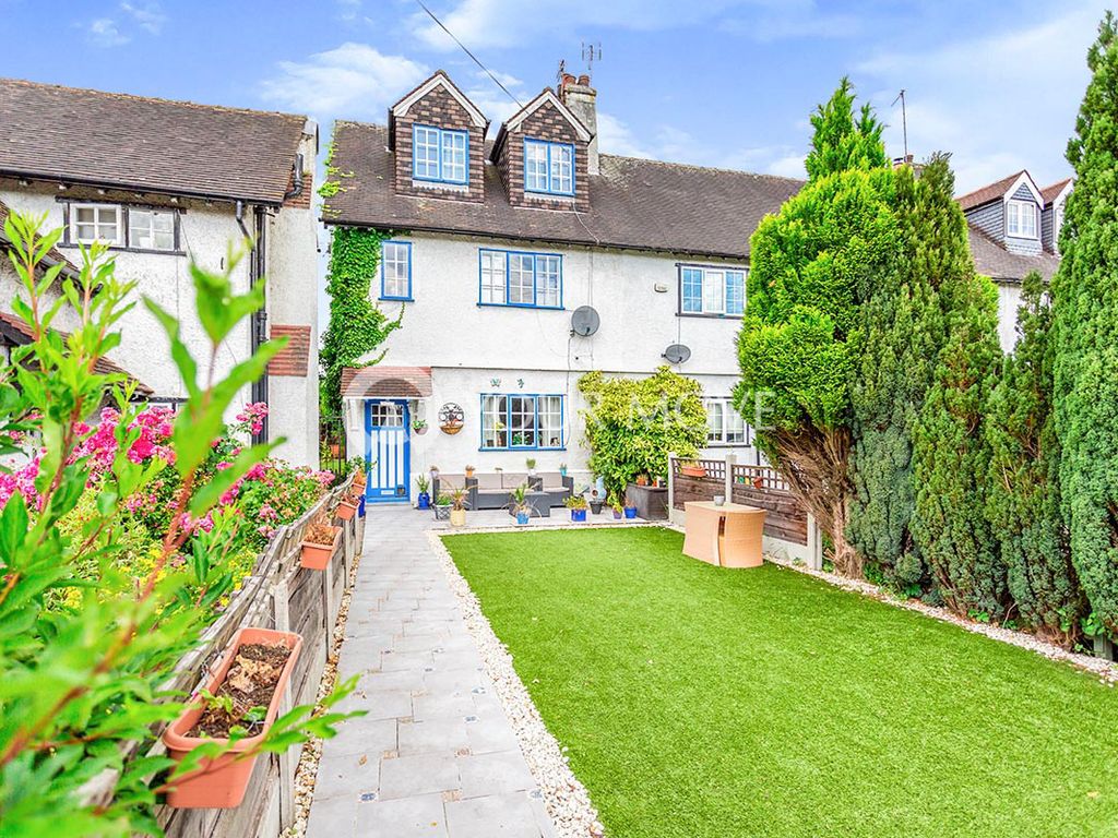 3 bed end terrace house for sale in Beanfields, Worsley, Manchester