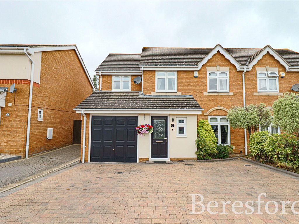 5 bed semidetached house for sale in Collingwood Road, Rainham RM13 Zoopla
