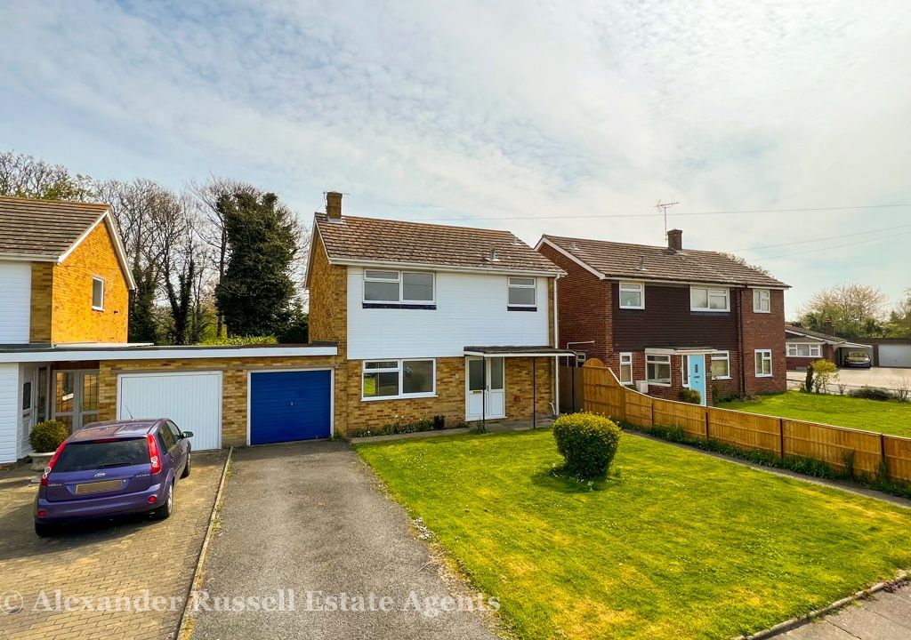 3 bed detached house for sale in Radley Close, Broadstairs CT10 Zoopla