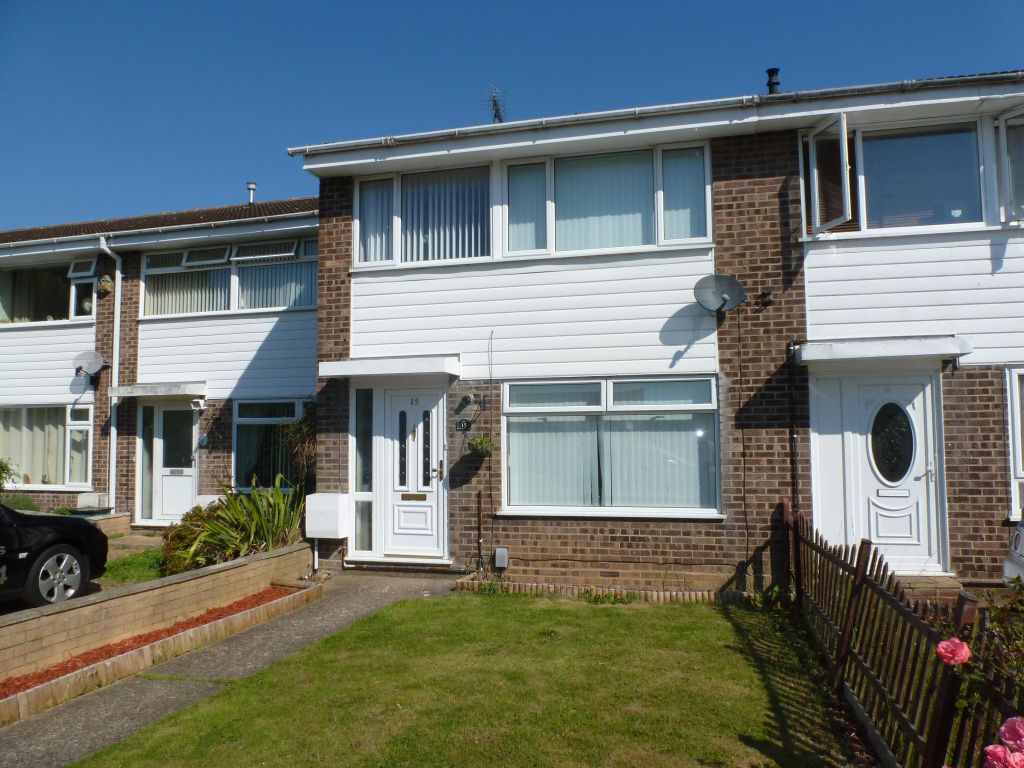 3 bed terraced house to rent in Wyndham Close, Colchester CO2 Zoopla