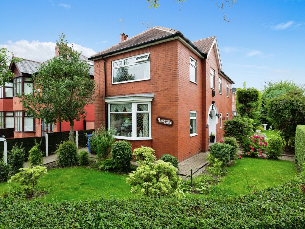 3 bed detached house for sale in Kingston Grove, Manchester M9, £
