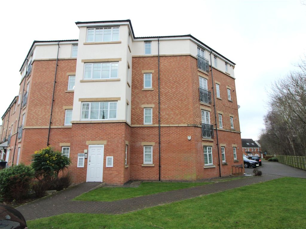 2 bed flat for sale in Sanderson Villas, Gateshead NE8, £100,000 Zoopla