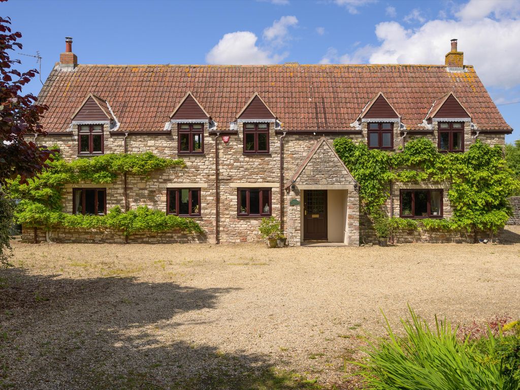 5 bed detached house for sale in Wells Road, Hallatrow, Bristol BS39, £