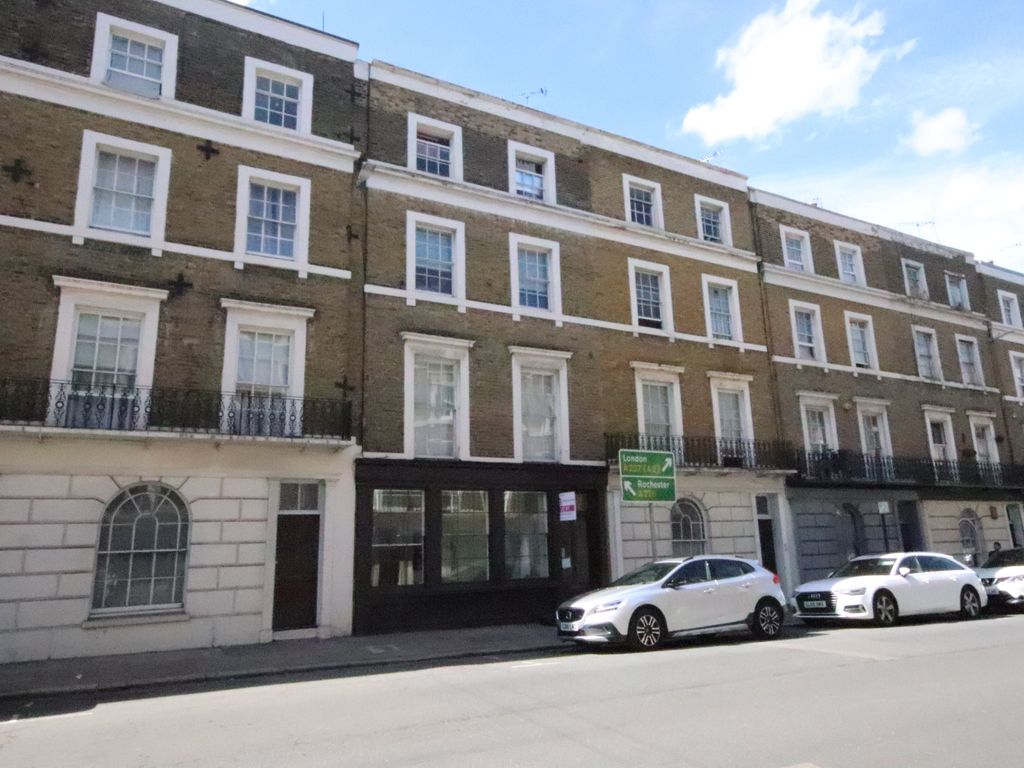 2 bed to rent in Harmer Street, Gravesend DA12 Zoopla