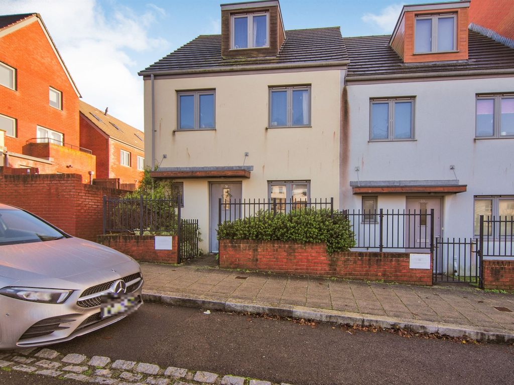 4 bed end terrace house for sale in Mildren Way, Devonport, Plymouth
