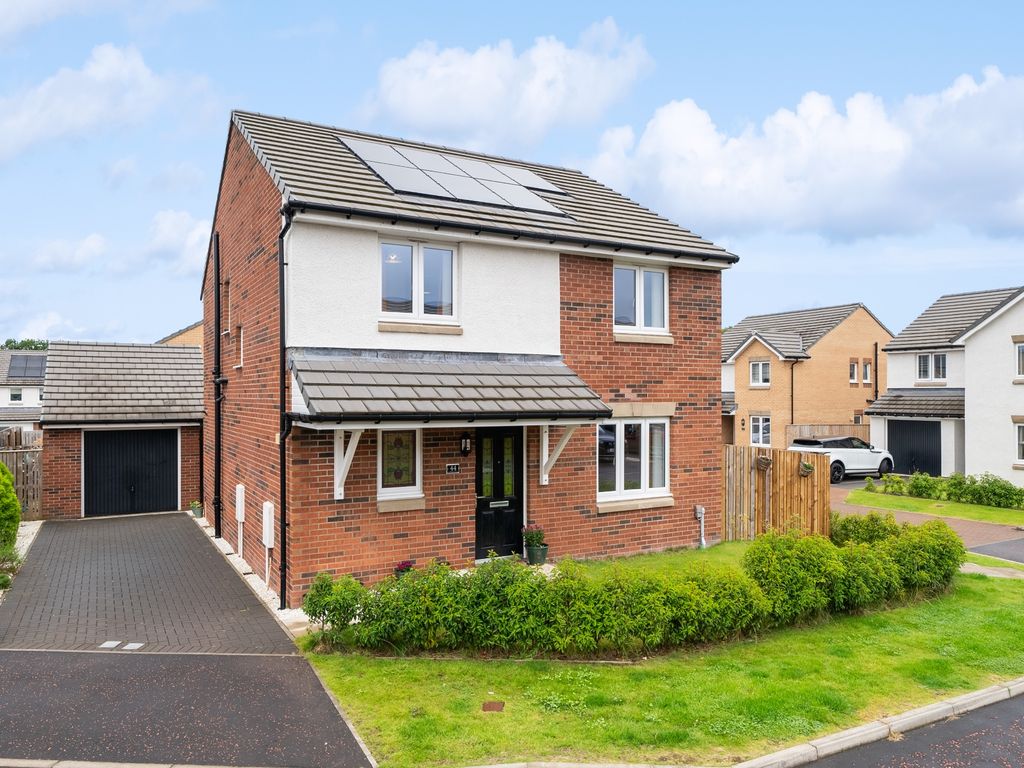 4 bed detached house for sale in Crawhill Drive, Bargeddie, Baillieston