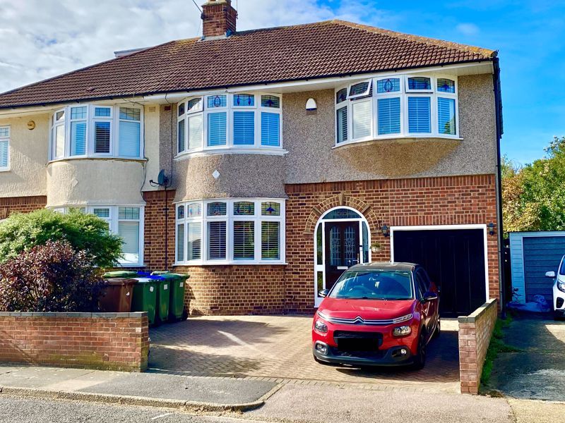 4 bed semidetached house for sale in Martens Close, Bexleyheath DA7, £585,000 Zoopla