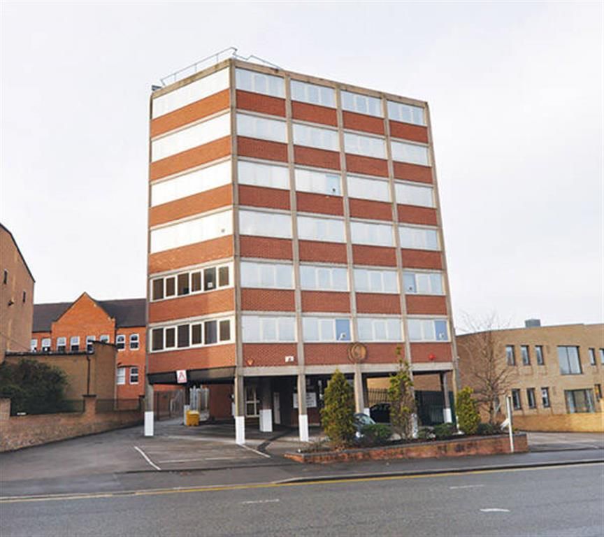 2 bed flat for sale in St. Johns Road, Stourbridge DY8 Zoopla