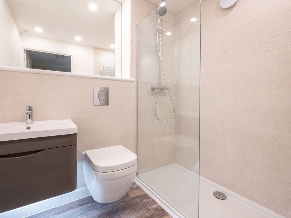 Denehyrst Court York Road Guildford GU1  