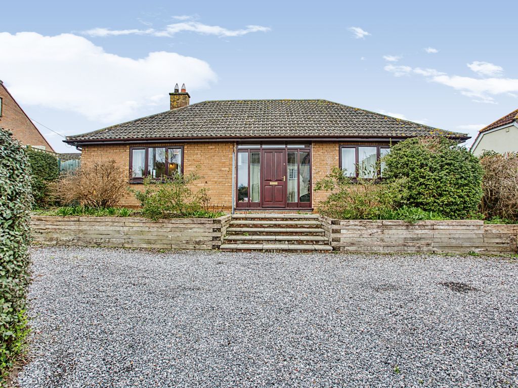 2 bed bungalow for sale in Woolavington Hill, Woolavington, Bridgwater