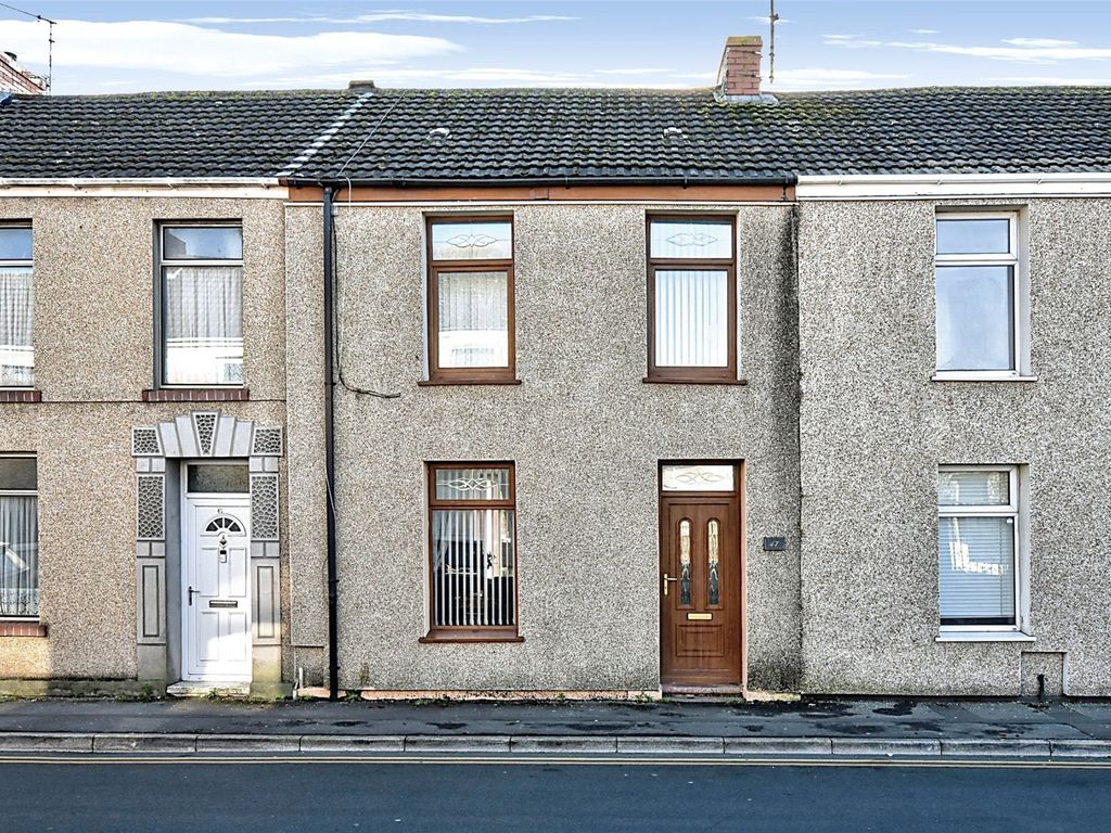 2 bed terraced house for sale in Robinson Street, Llanelli
