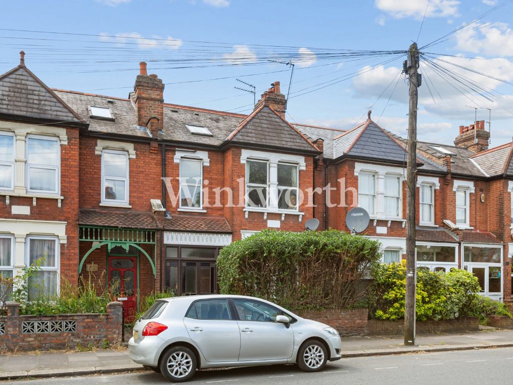 4 bed terraced house for sale in Boreham Road, London N22, £700,000