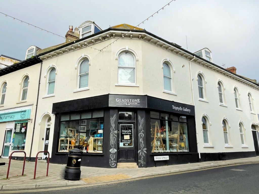 1 bed flat to rent in Queen Street, Seaton EX12, £600 pcm Zoopla