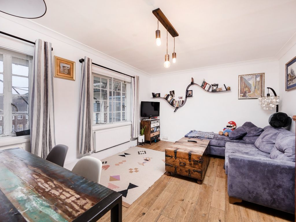 The Pantiles, Hampstead Garden Suburb, London NW11  