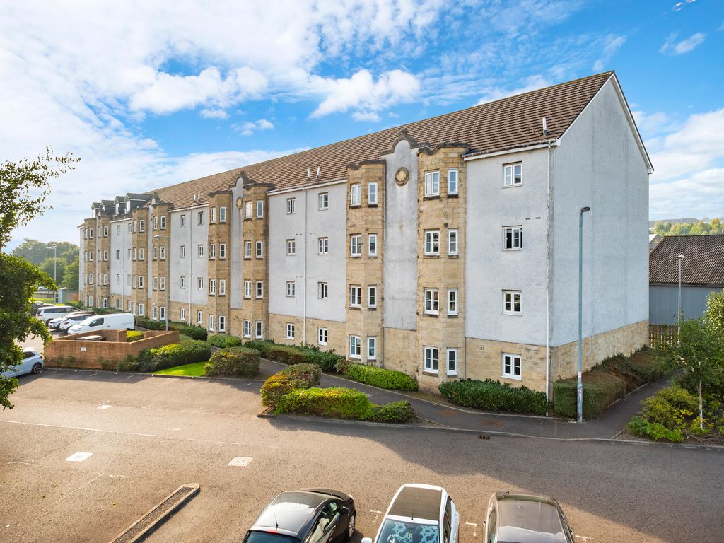 2 bed flat for sale in Lloyd Street, Rutherglen, Glasgow G73, £125,000