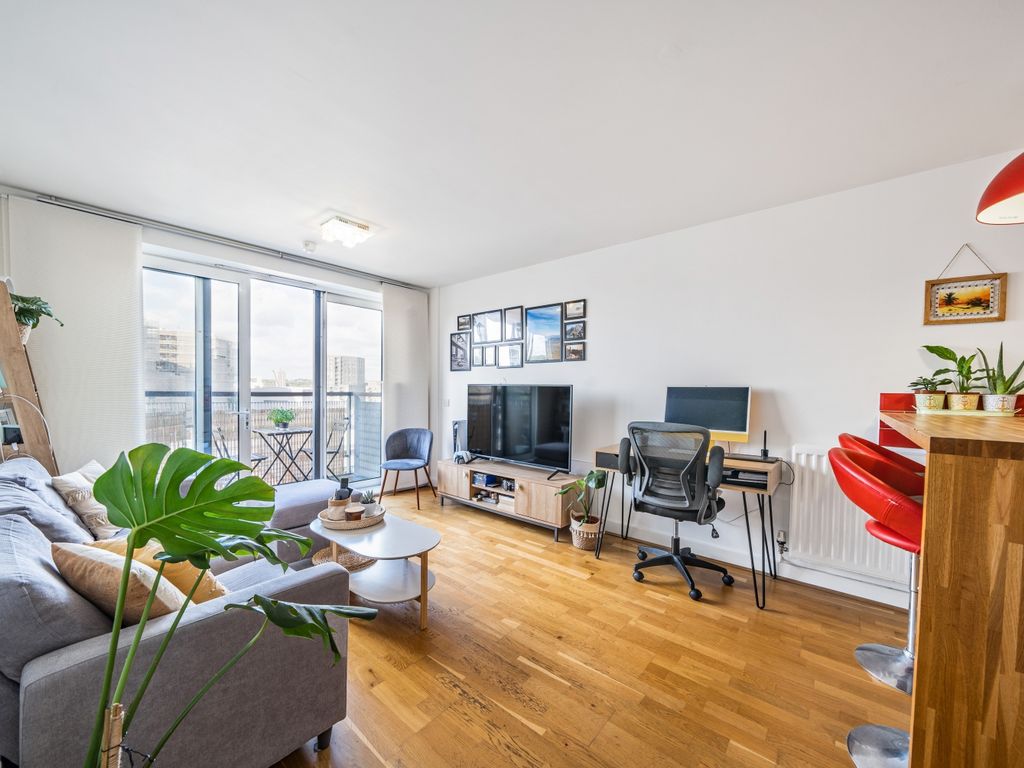 1 bed flat for sale in Tarves Way, London SE10 Zoopla