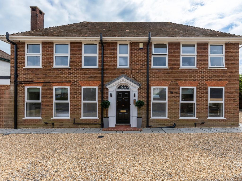 7 bed detached house for sale in Cornwall Road, Littlehampton BN17 Zoopla