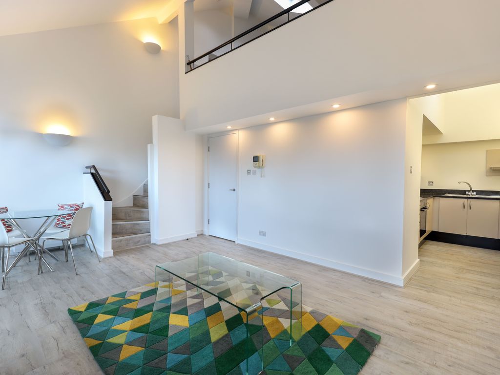 1 bed flat to rent in Larch Court, Admiral Walk, Maida Vale W9 Zoopla