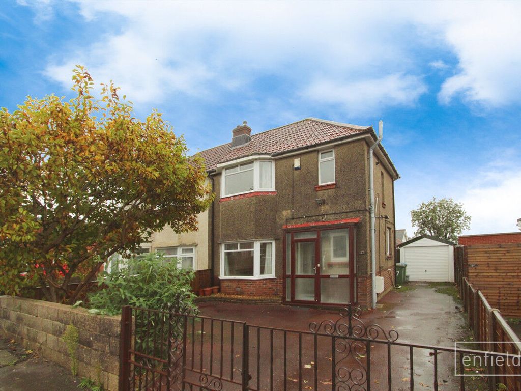 3 bed semidetached house for sale in Witts Hill, Southampton SO18, £275,000 Zoopla