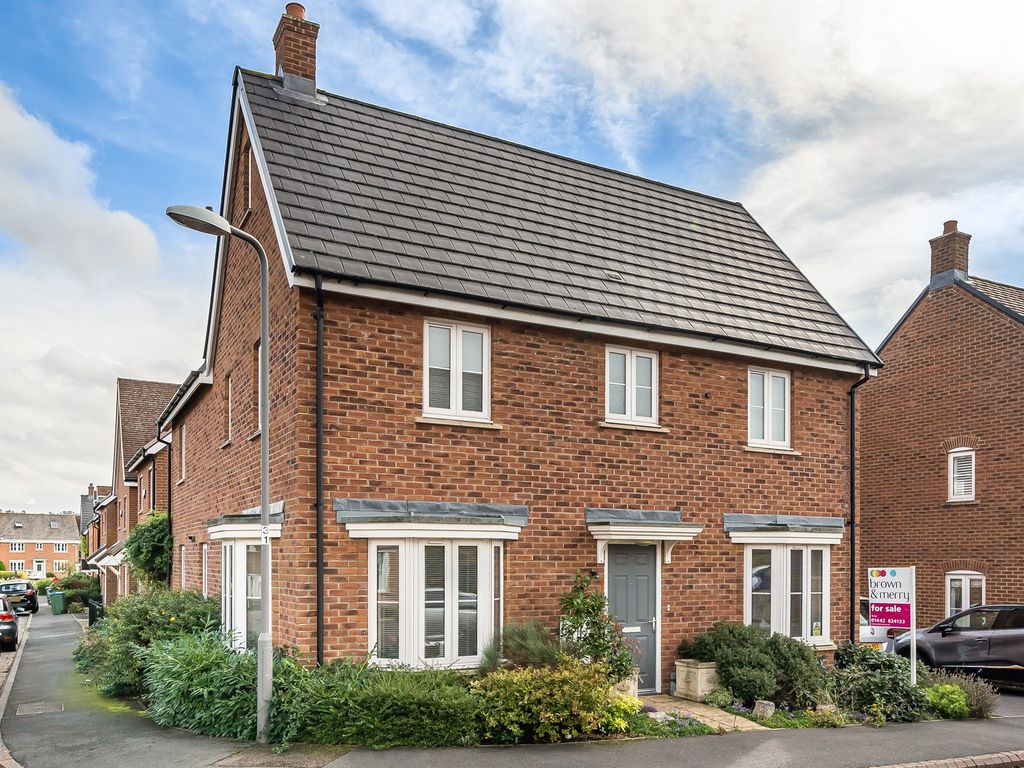 4 bed detached house for sale in Durham Road, Pitstone, Leighton