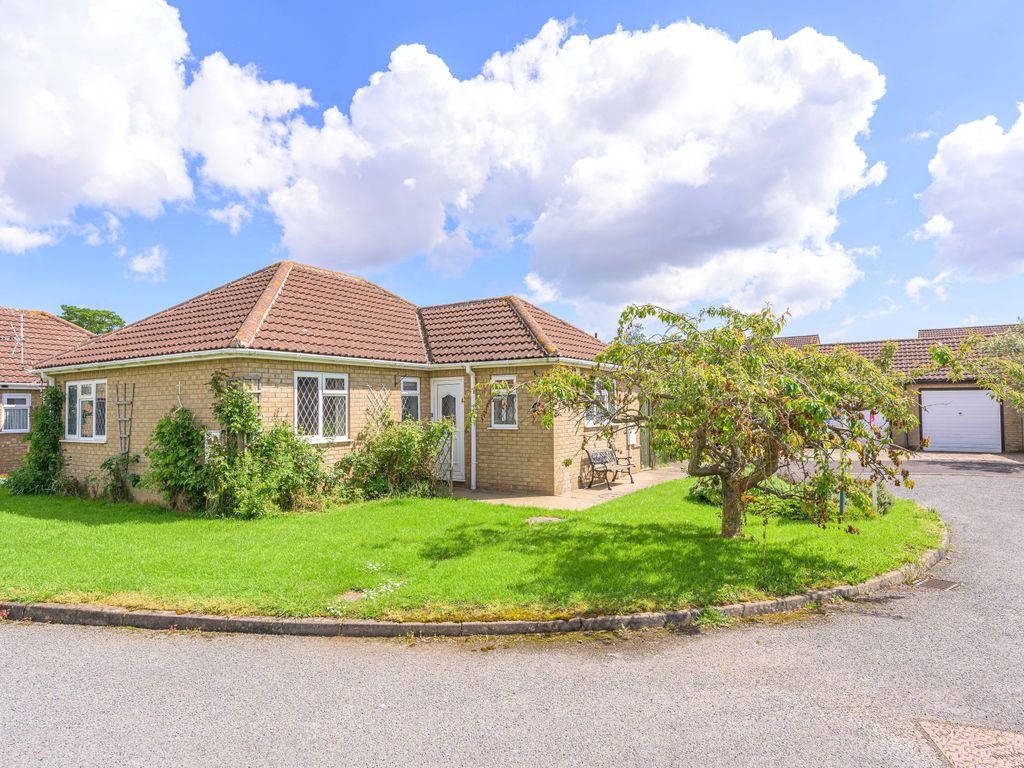 2 bed detached bungalow for sale in Regents Close, Skegness PE25 Zoopla
