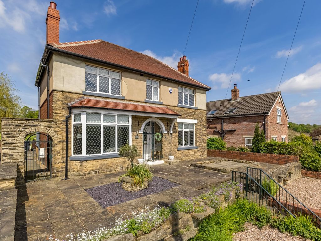 4 bed detached house for sale in Church Lane, Gomersal, Cleckheaton