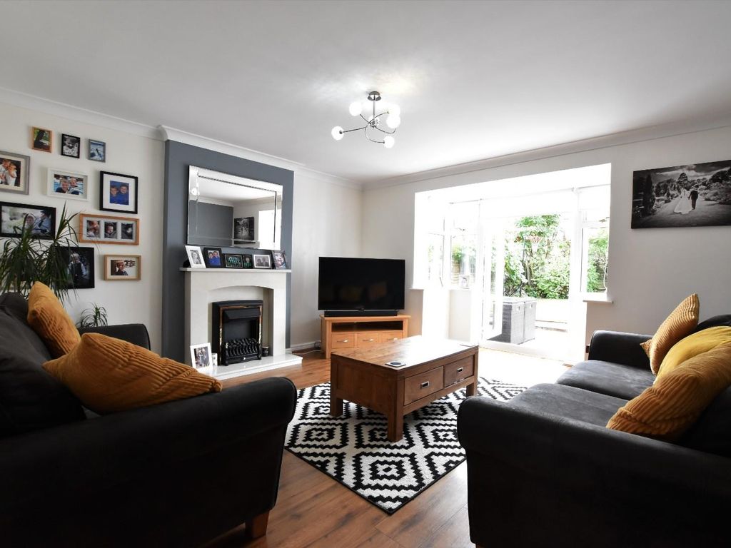 4 bed detached house for sale in Elm Way, Messingham, Scunthorpe DN17