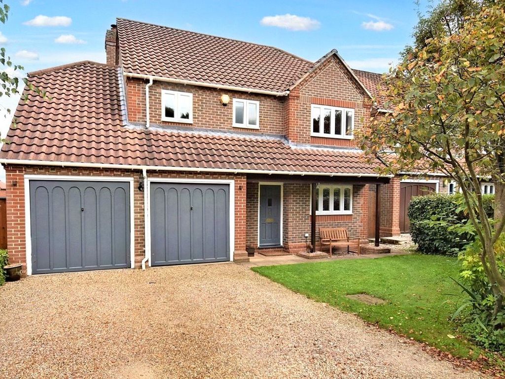 4 bed detached house to rent in Kiln Drive, Curridge, Thatcham