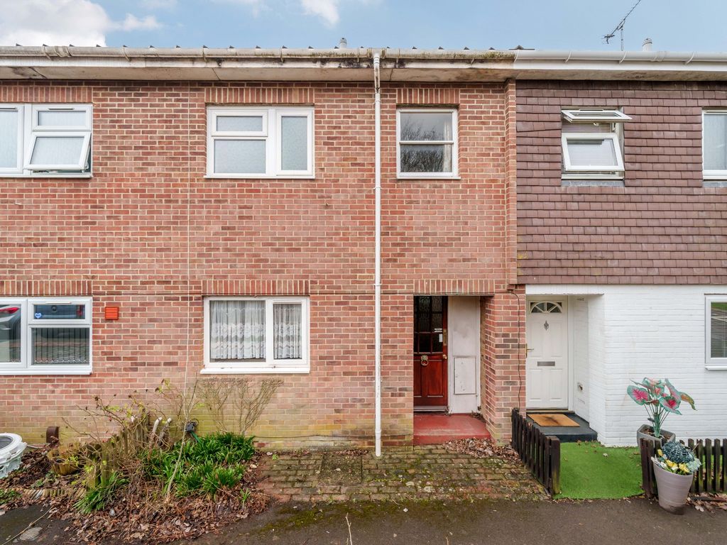 3 bed terraced house for sale in Galahad Close, Andover SP10 Zoopla