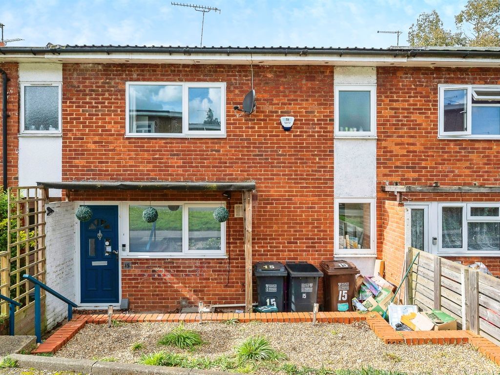 3 bed terraced house for sale in Newstead, Hatfield AL10, £365,000 Zoopla