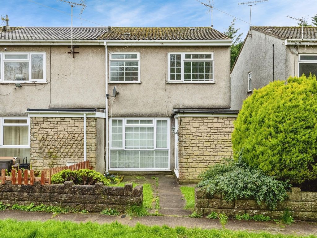 3 bed end terrace house for sale in Quarella Crescent, Bridgend CF31, £