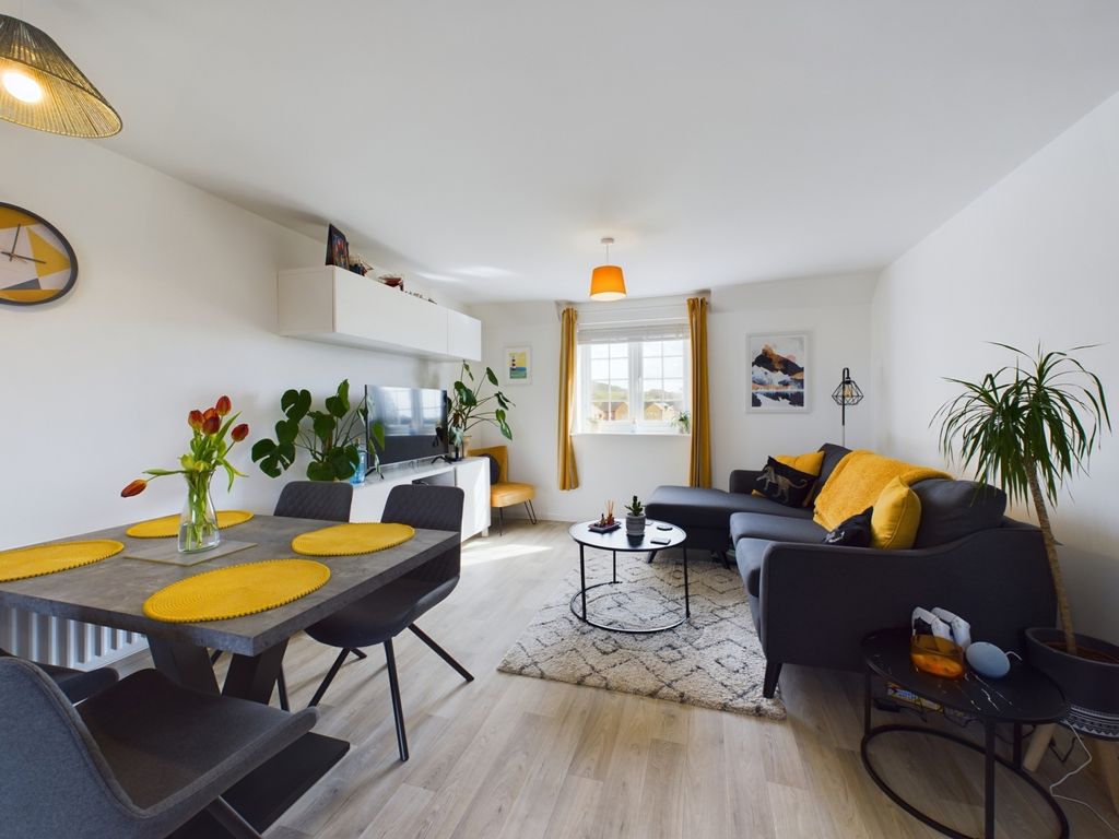 2 bed terraced house to rent in Harrier Way, Hardwicke, Gloucester