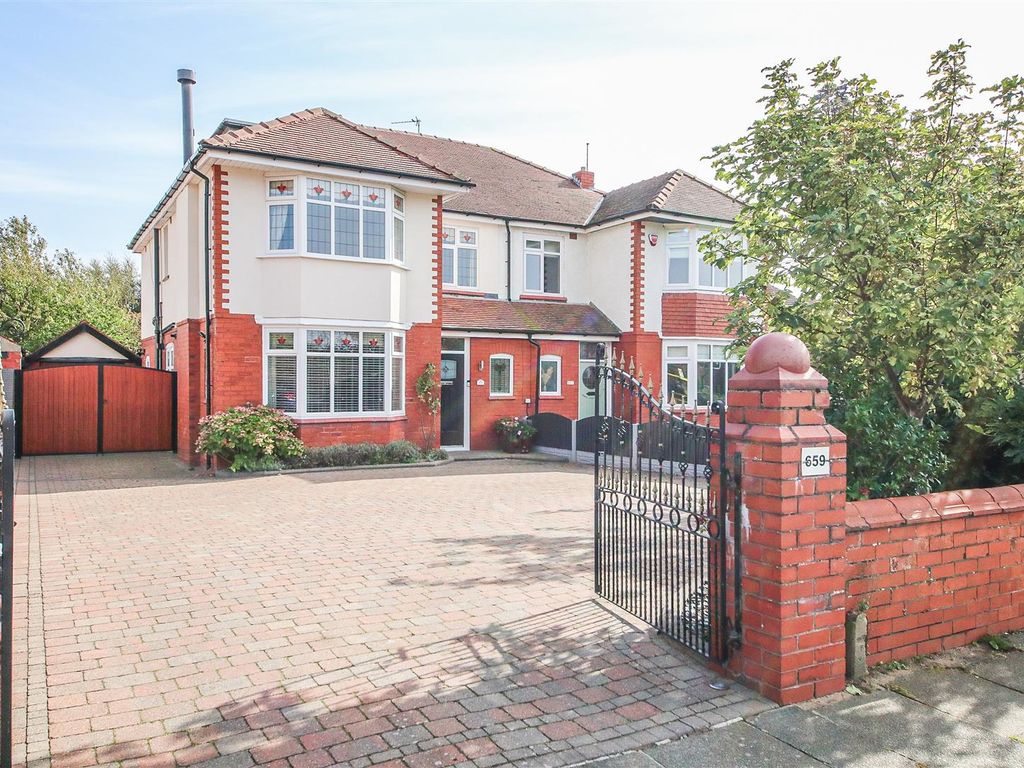 5 bed semidetached house for sale in Liverpool Road, Ainsdale