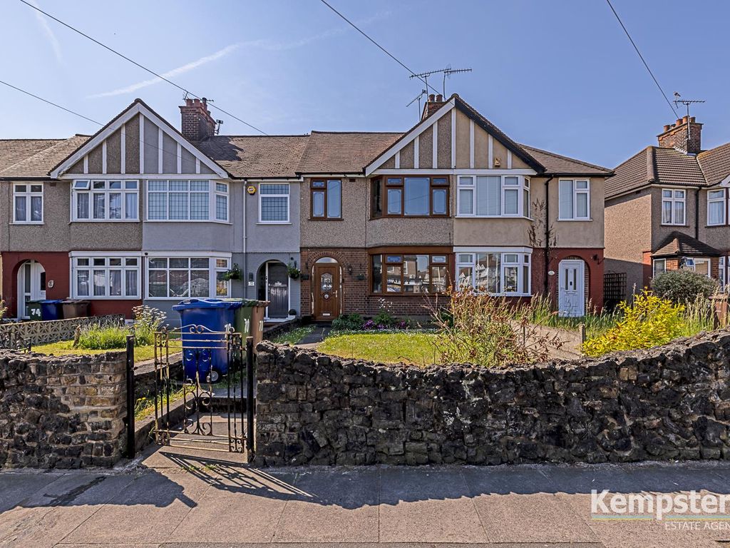 3 bed terraced house for sale in Dock Road, Little Thurrock, Grays RM17