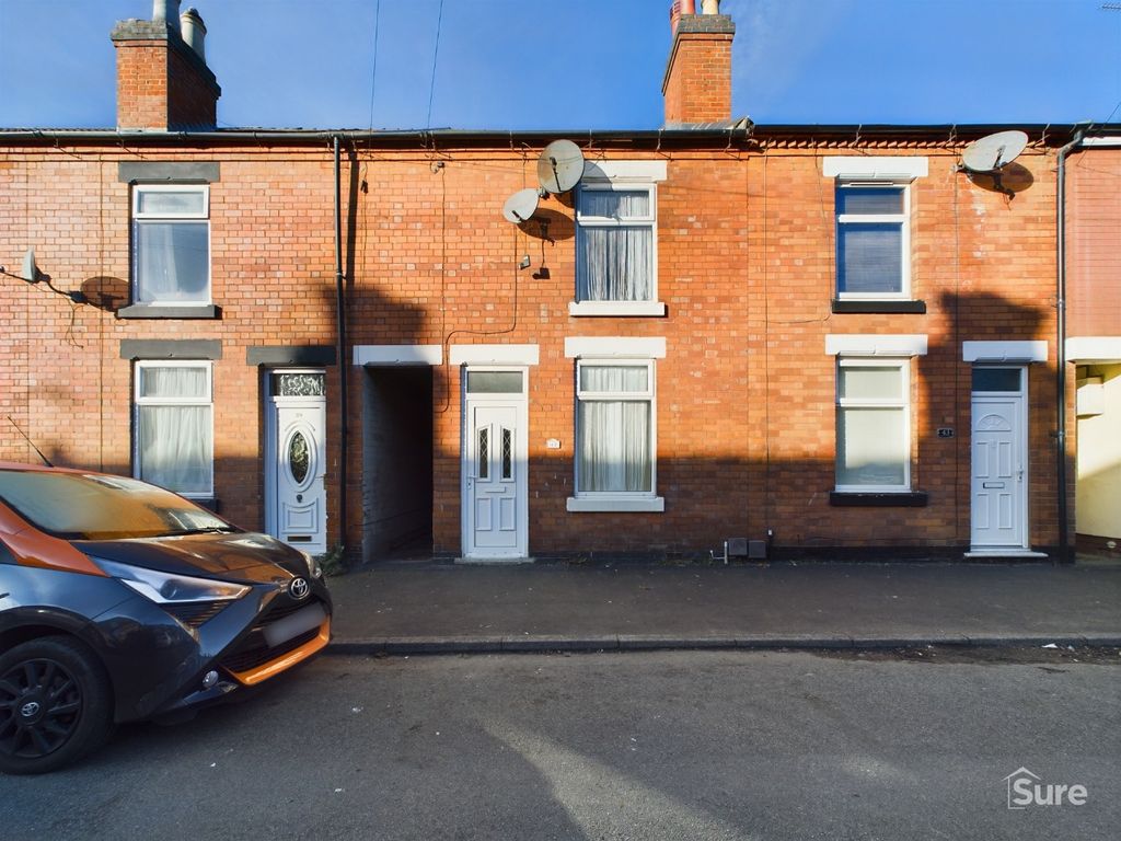 3 bed terraced house to rent in Carlton Street, Horninglow, BurtonOn