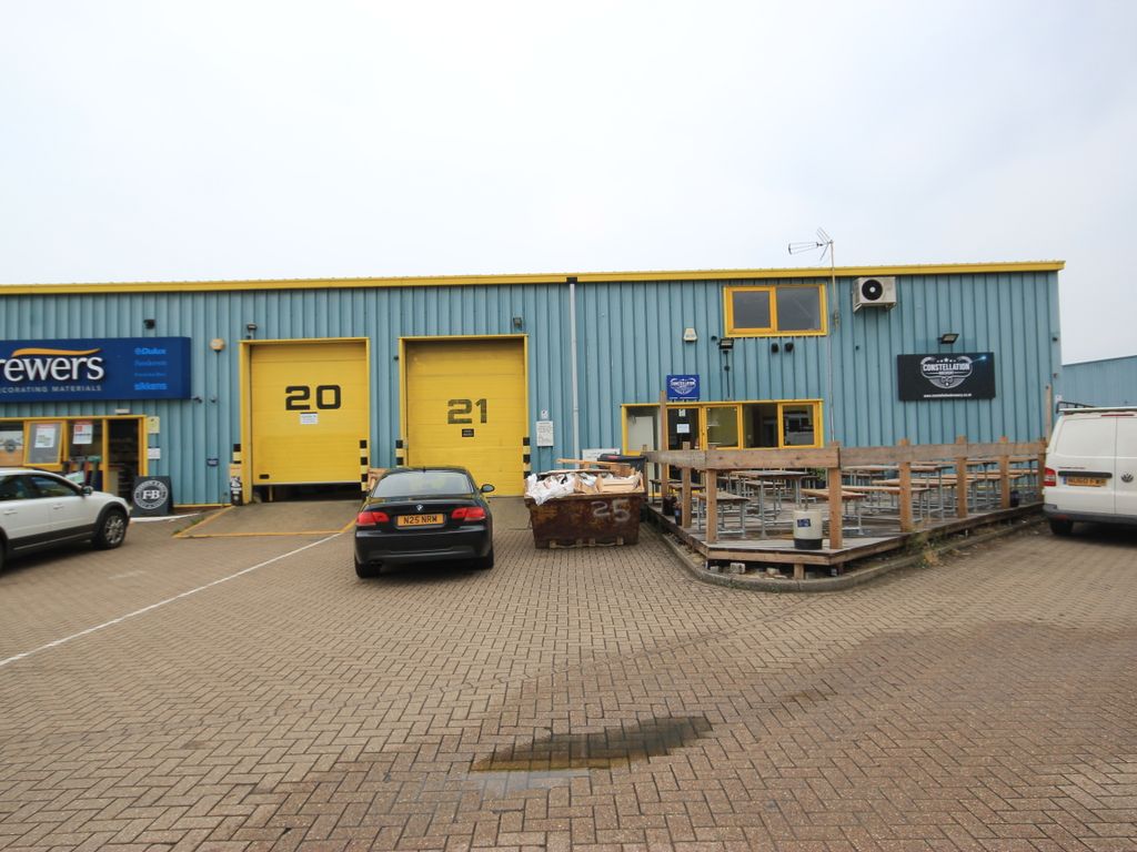 Warehouse to let in Sanderson Way, Tonbridge TN9 Zoopla