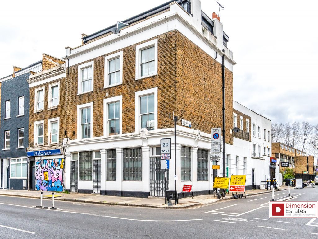 2 bed to rent in Balls Pond Road, Dalston, Islington, London