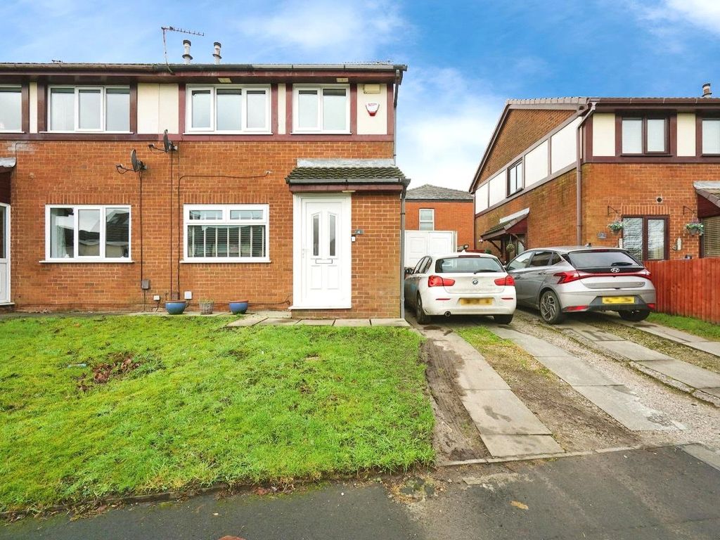3 bed semidetached house for sale in Hopefold Drive, Worsley